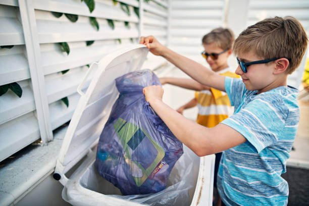 Best Professional Junk Removal  in Green Oaks, IL